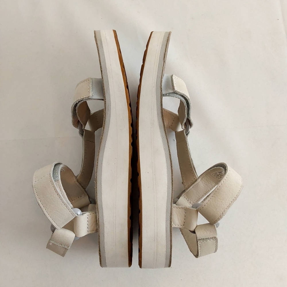 Teva Midform Universal Leather Sandals - Picture 7 of 11